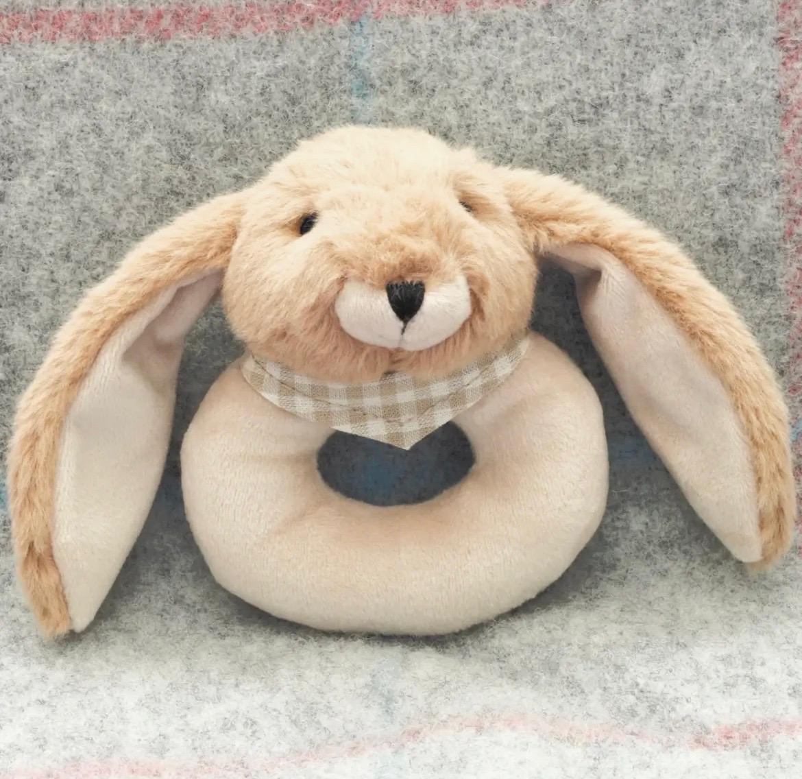 Rattle bunny