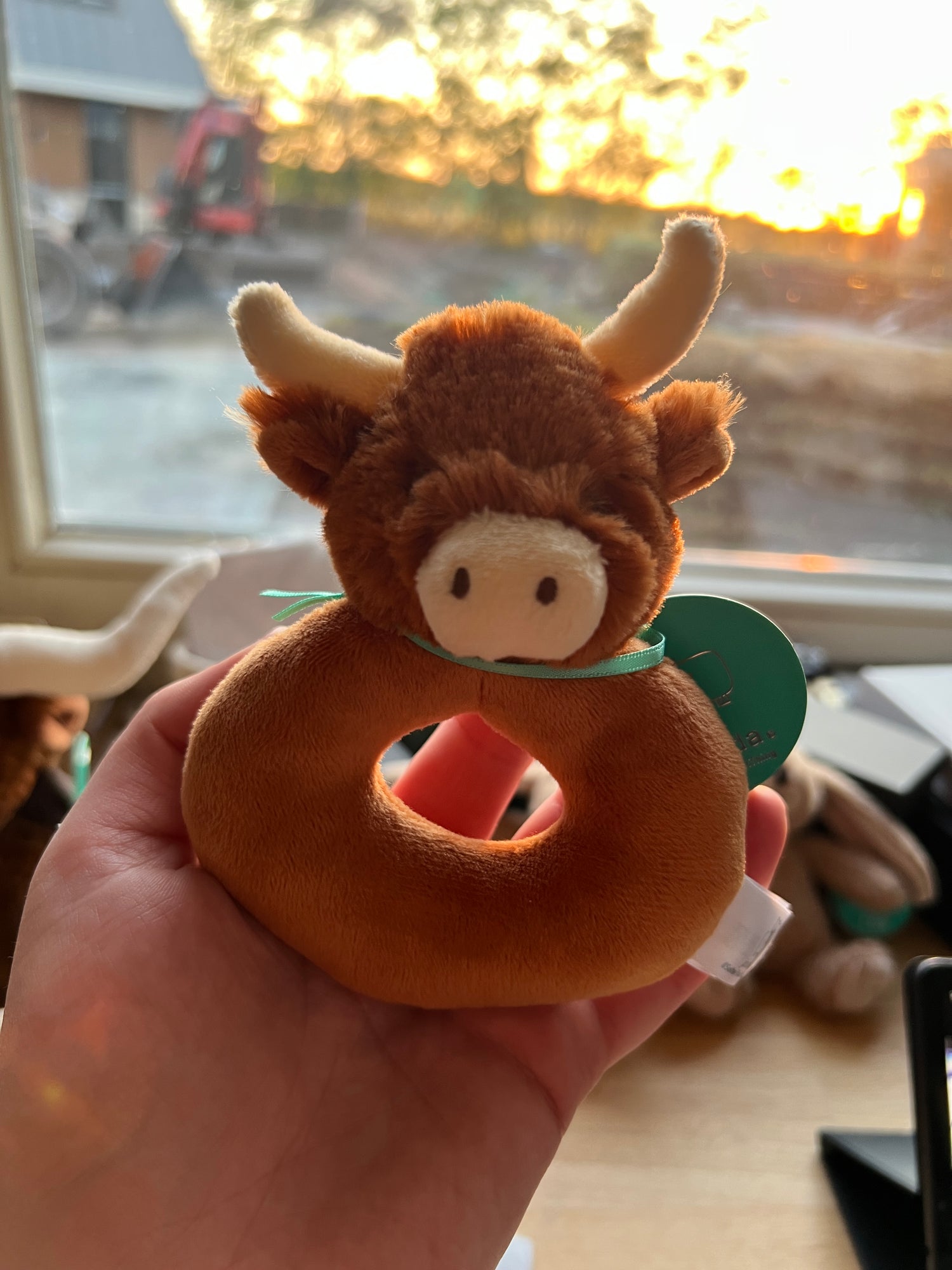 Highland Cow Rattle (10CM) | Brown | Scottish Highlander